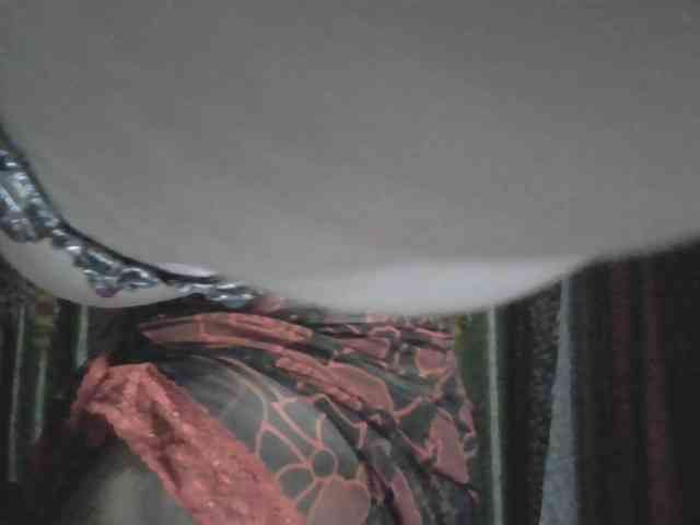 Naughtyladki Live Webcam on BongaCams