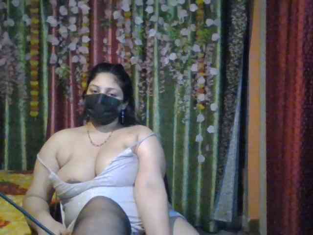 模特: Naughtyladki