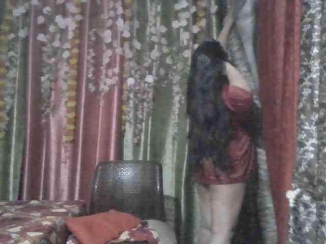 Naughtyladki webcam