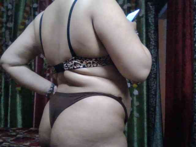 Naughtyladki webcam