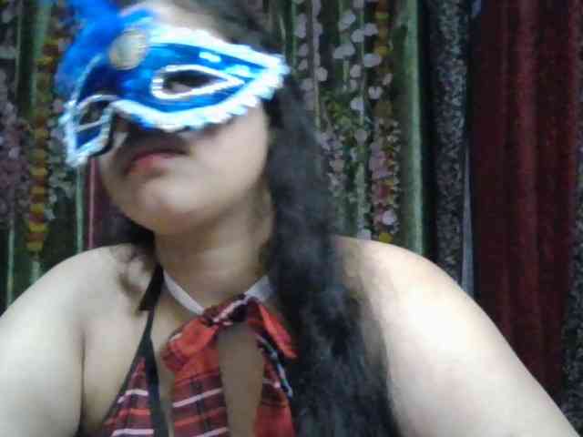 Naughtyladki webcam