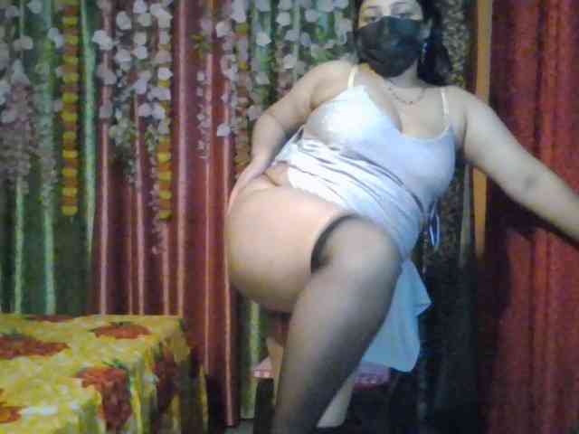 Naughtyladki webcam