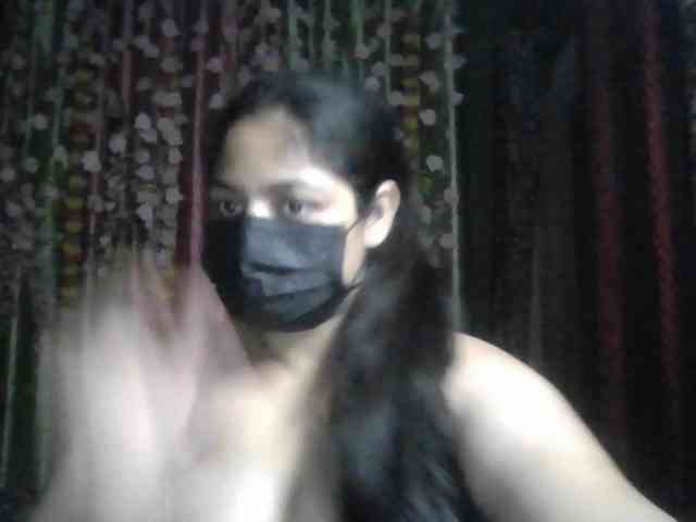 Naughtyladki webcam