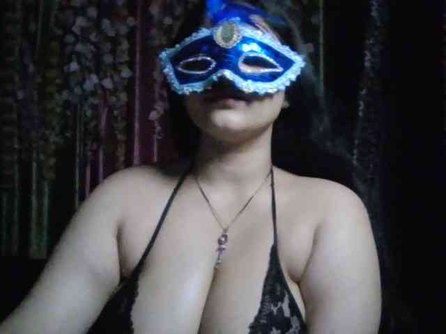 Naughtyladki webcam
