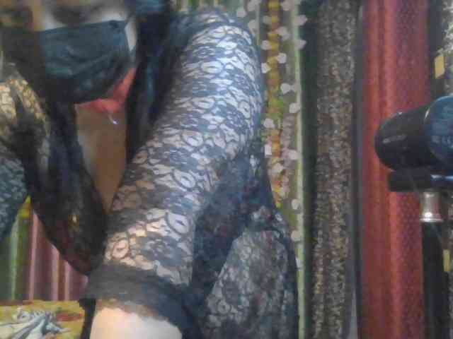 Naughtyladki webcam