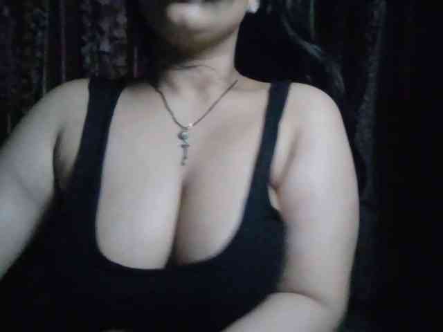 Naughtyladki webcam