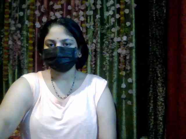 Naughtyladki webcam