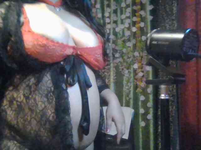Naughtyladki webcam