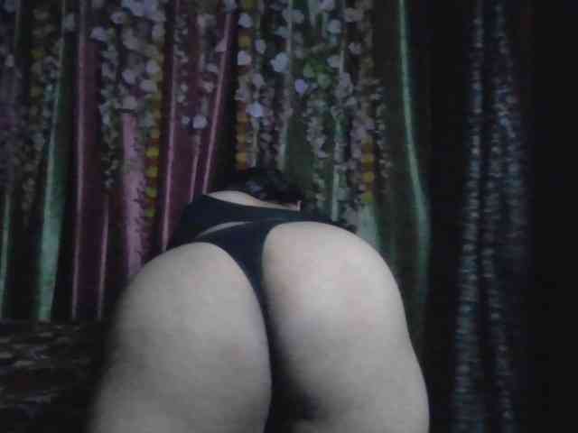 Naughtyladki webcam