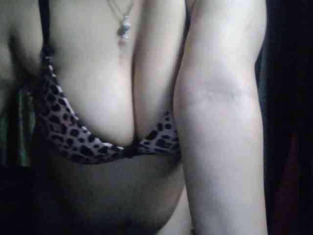 Naughtyladki webcam