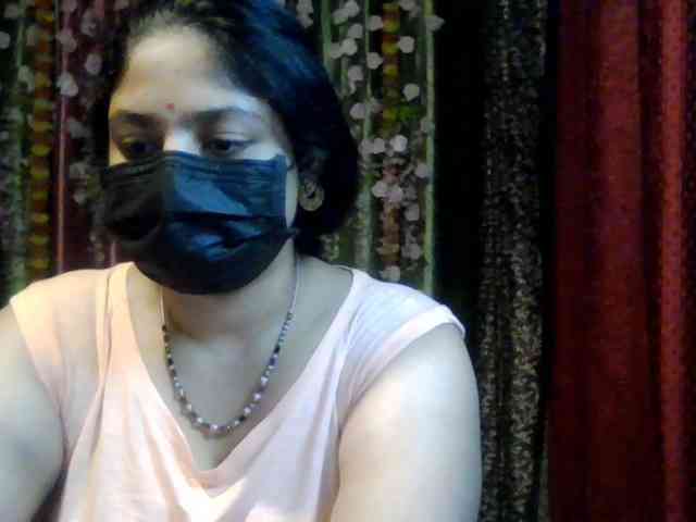 Naughtyladki webcam