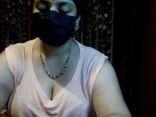 Naughtyladki webcam