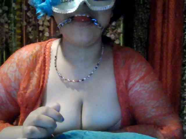 Naughtyladki webcam