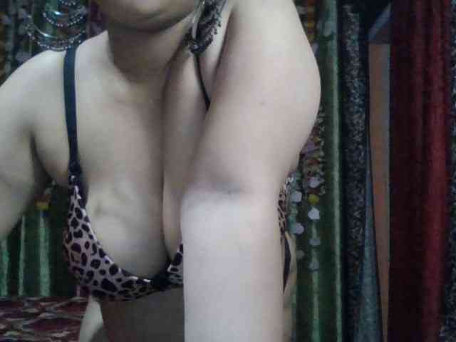 Naughtyladki webcam