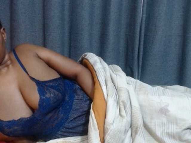 vicky94x's BongaCams show and profile