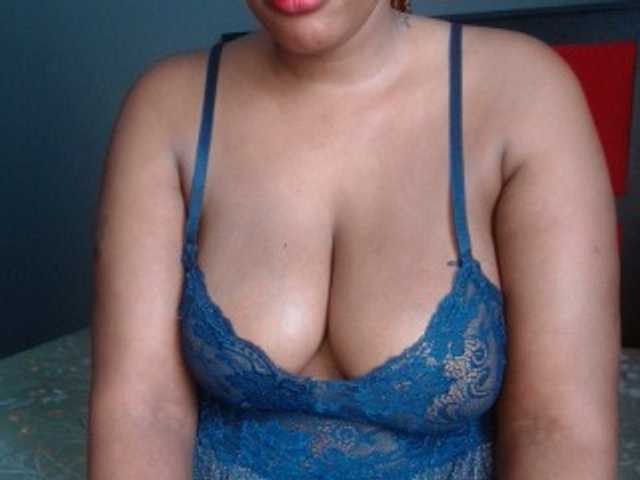 vicky94x's BongaCams show and profile