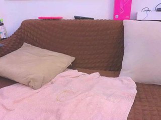 Daisy-Price Porn Show