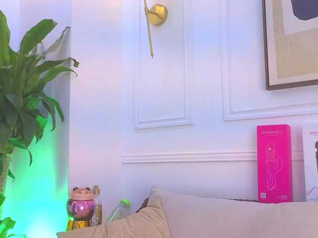 Daisy-Price live cam on BongaCams