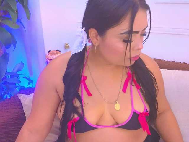 Daisy-Price live cam on BongaCams