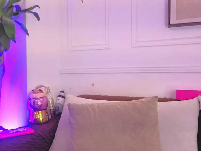 Daisy-Price live cam on BongaCams