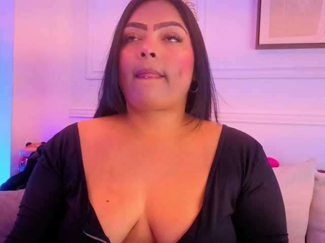 Daisy-Price live cam on BongaCams