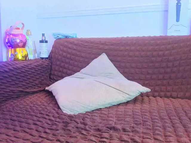 Daisy-Price — live female cam