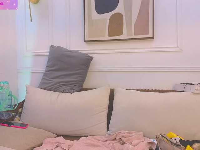 Daisy-Price's BongaCams show and profile