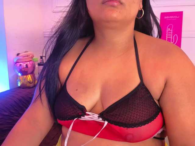 Daisy-Price live cam on BongaCams