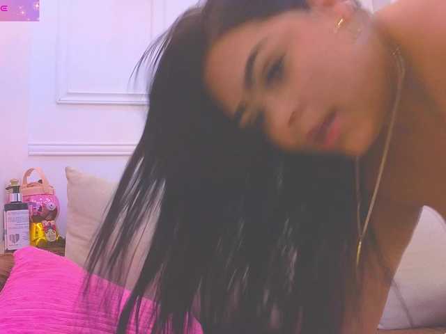 Daisy-Price live cam on BongaCams