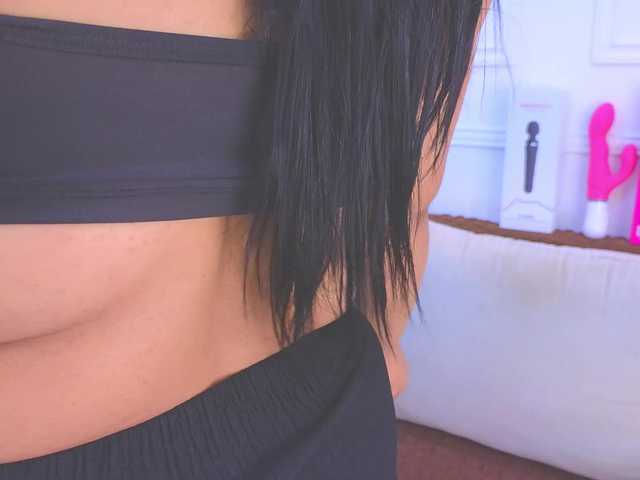 Daisy-Price live cam on BongaCams