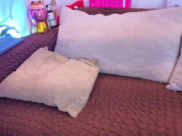 Daisy-Price live cam on BongaCams