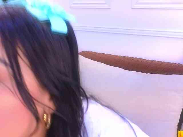 Daisy-Price Live Webcam on BongaCams