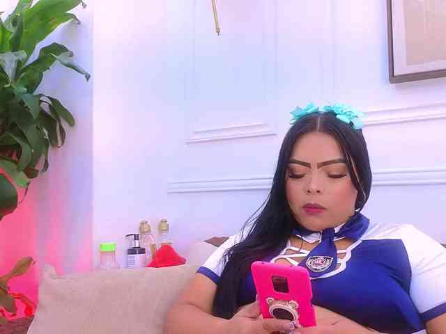 Daisy-Price Live Webcam on BongaCams
