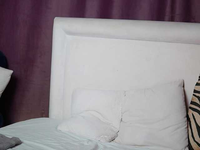 EmmaDallas live cam on BongaCams