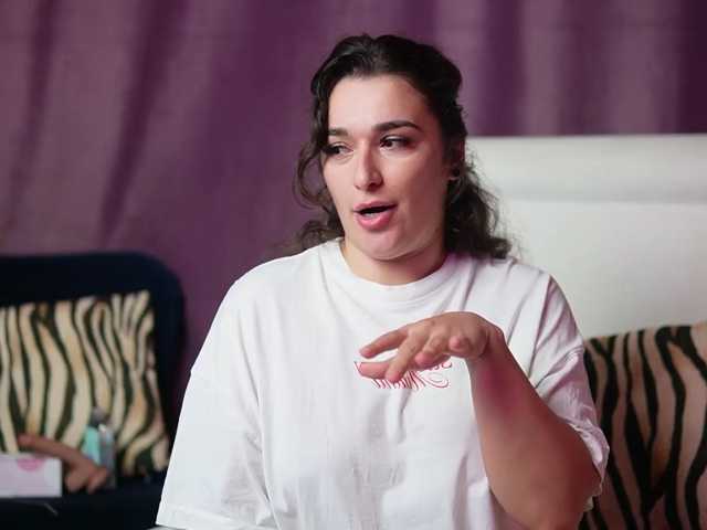 EmmaDallas live cam on BongaCams