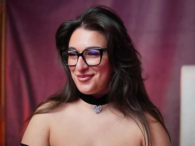 EmmaDallas live webcam show