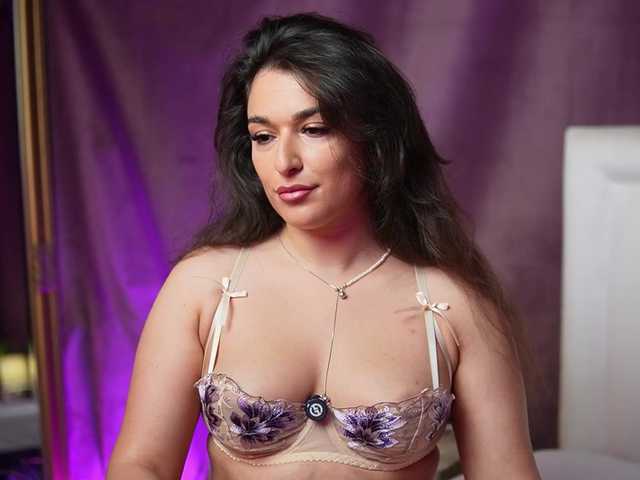 EmmaDallas live cam on BongaCams
