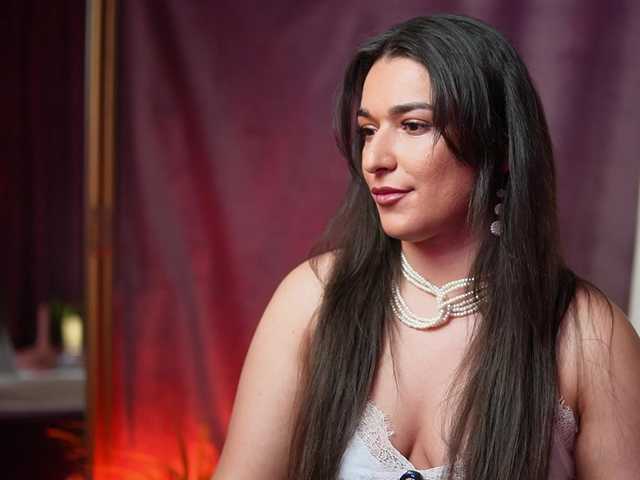 emmadallas cam belle