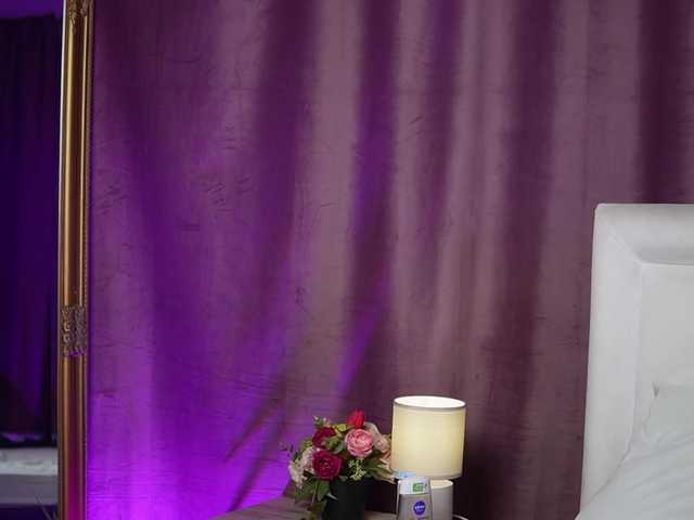 EmmaDallas live cam on BongaCams