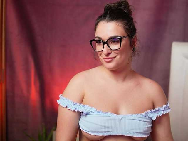 EmmaDallas live webcam show