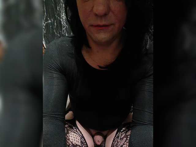 Maximix-1 live webcam show