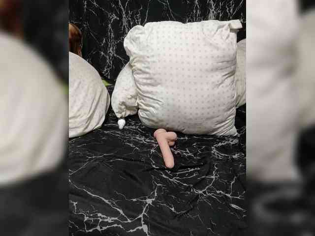 Maximix-1 Live Webcam on BongaCams