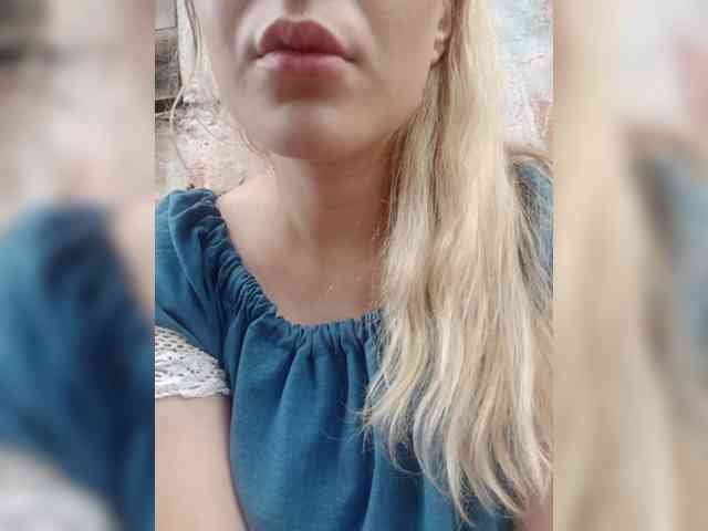 Vina-Nelly