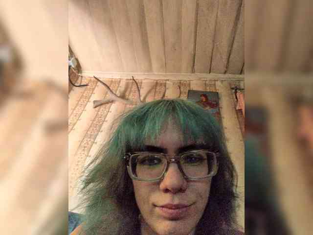 sexyalienka webcam
