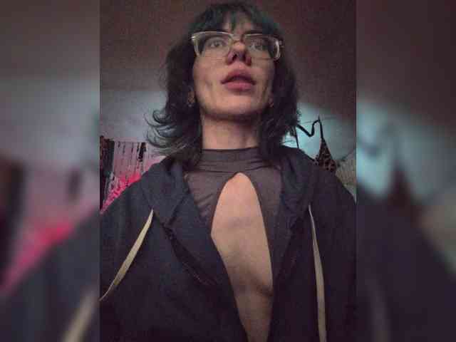 sexyalienka webcam