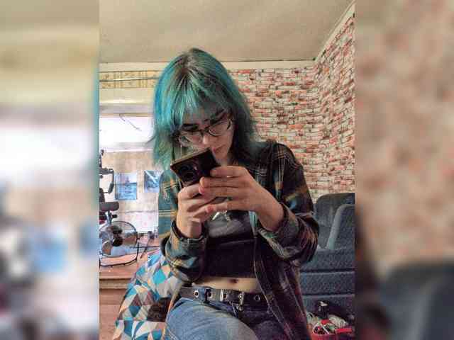 sexyalienka webcam
