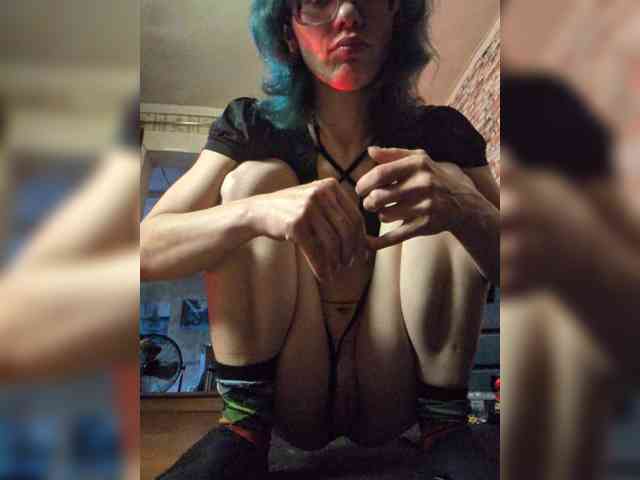 sexyalienka webcam