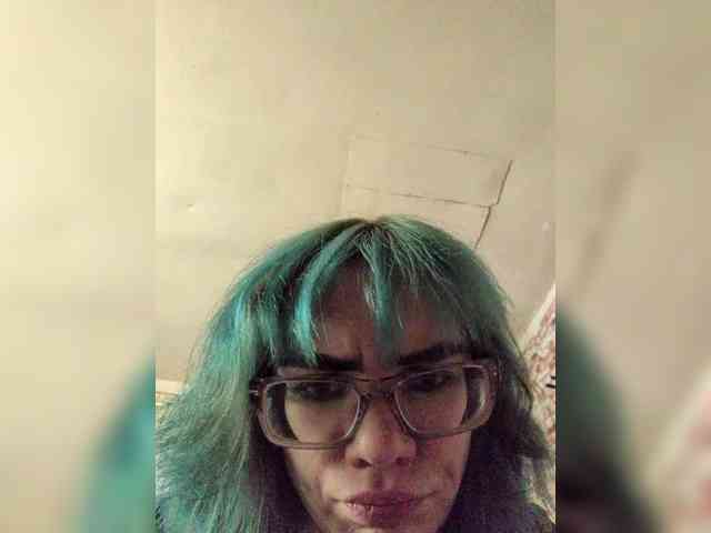 sexyalienka webcam
