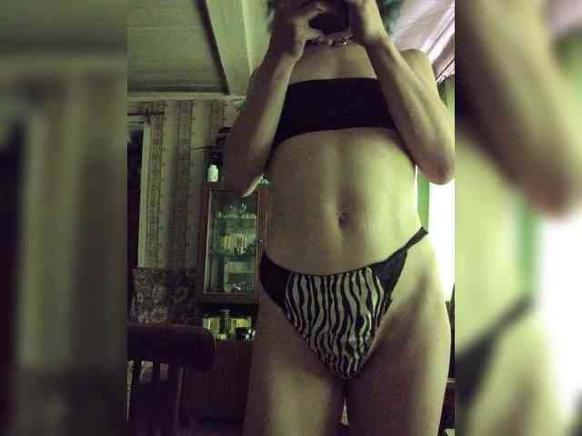 sexyalienka webcam