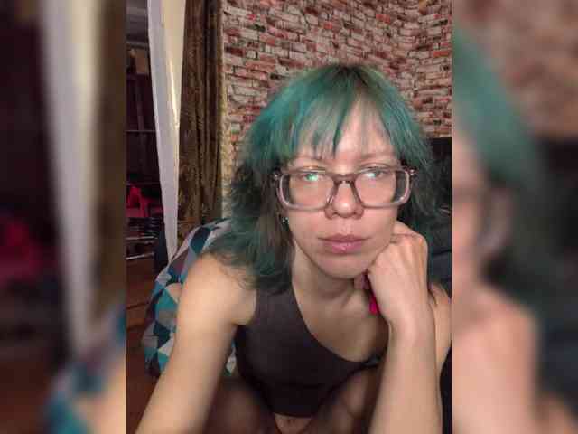 sexyalienka webcam
